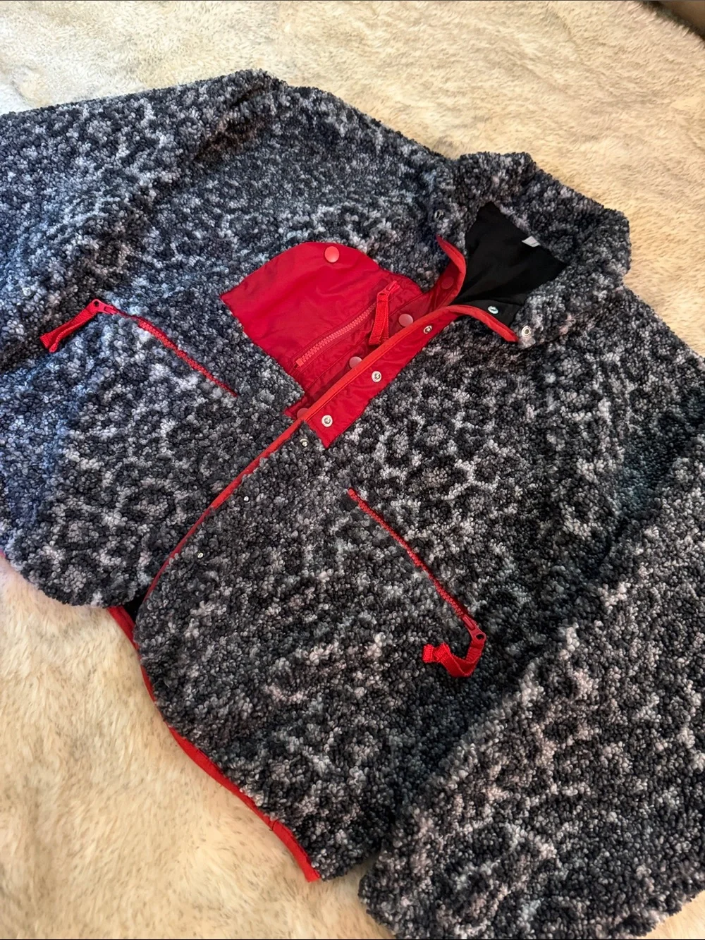 ✨ SALE ✨ Free People Queen Of The Jungle Sherpa